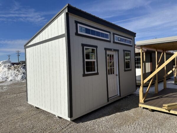 10 x 16 Studio Cabin
