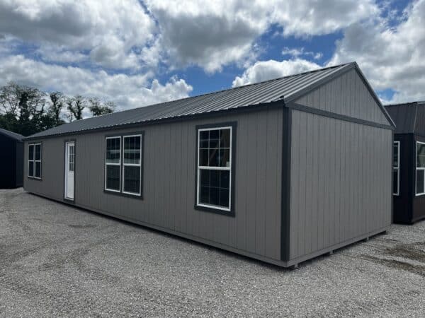 16 x 50 Cabin